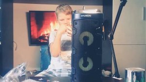 Обзор на блютуз калонку "HYUNDAI H-MC160