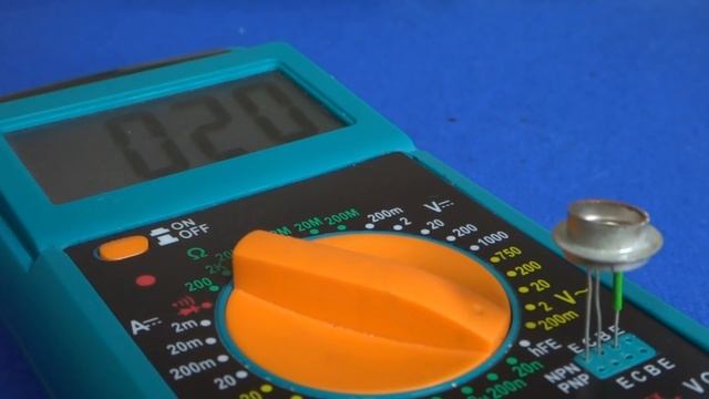 Hfe Открытого Транзистора - Как меняется КУ на свету - Эксперимент смотреть онлайн