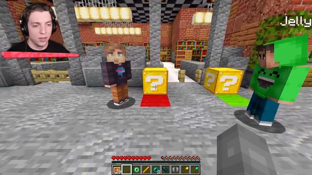 Working For MrBeast in Minecraft! смотреть онлайн