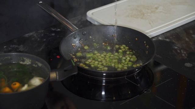 Risotto invecchiato con Crema di More e Aceto Balsamico di Modena IGP смотреть онлайн
