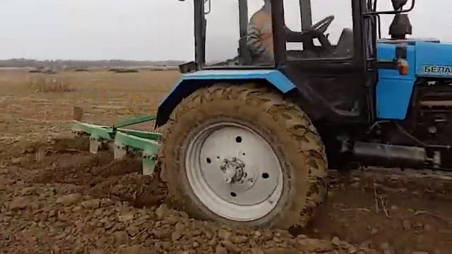 Мтз 1221.2 пашем хлопчатные поля глубина пашки 40-45см смотреть онлайн