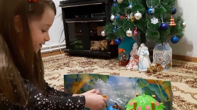 Распаковка энчантималс обезьянки смотреть онлайн