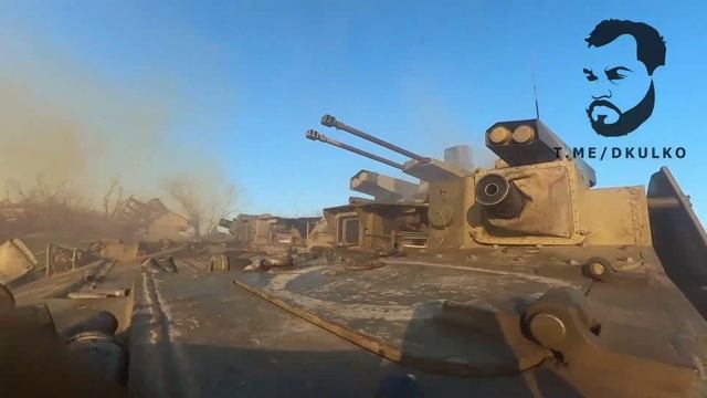 ????Терминатор ведет огонь по украинским позициям