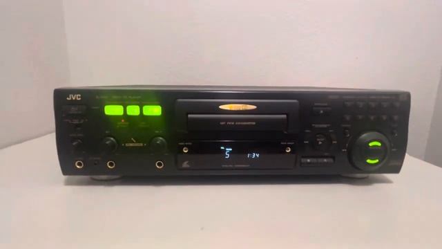 JVC XL-SV22 VIDEO CD PLAYER KARAOKE SÚPER MACHINE смотреть онлайн