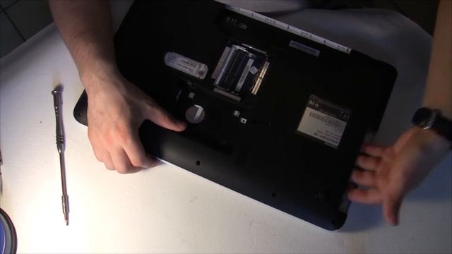 ПОЛНЫЙ РАЗБОР НОУТБУКА TOSHIBA SATELLITE смотреть онлайн