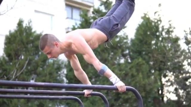 Daniel Hristov | 2018 ~ 2022 смотреть онлайн