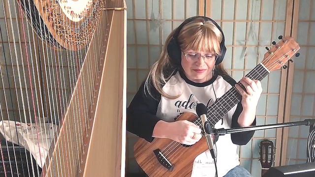 Michelle (Beatles) (DADGAD) - Kanile'a GL-6 смотреть онлайн