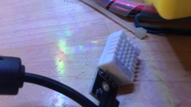 NodeJS DHT22 on Raspberry Pi 3 смотреть онлайн