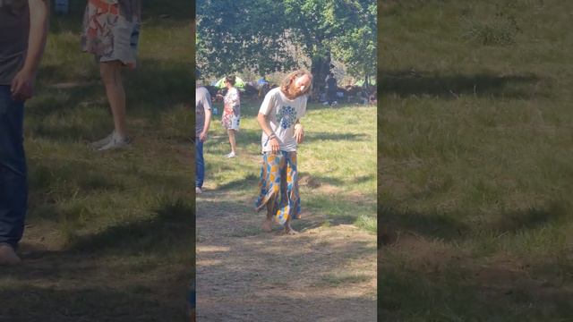 Acid rave in the Forest смотреть онлайн