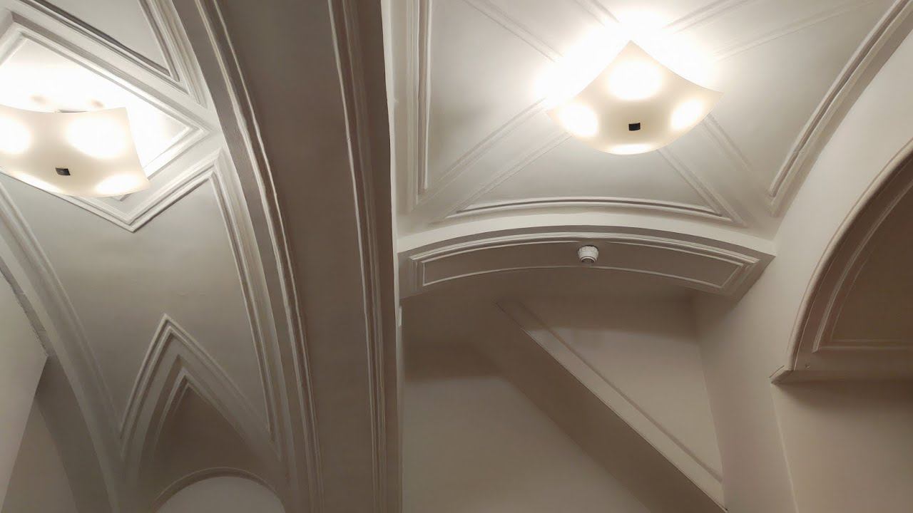 Сводчатые перекрытия в старом фонде Санкт-Петербурга. Стяжка без профлиста. TimeLapse. Март 2024 смотреть онлайн