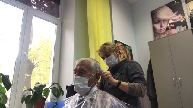 #стрижкаволос#парикмахер# Мужская стрижка с седыми волосами смотреть онлайн