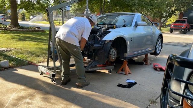 2JZ Swapping my Nissan 350Z! Finally Installing My Custom Built Twin Turbo 2J! смотреть онлайн