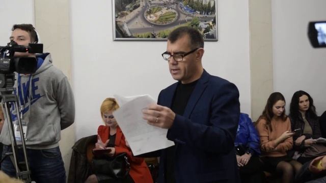 12 ордеров на вселение в служебные квартиры смотреть онлайн