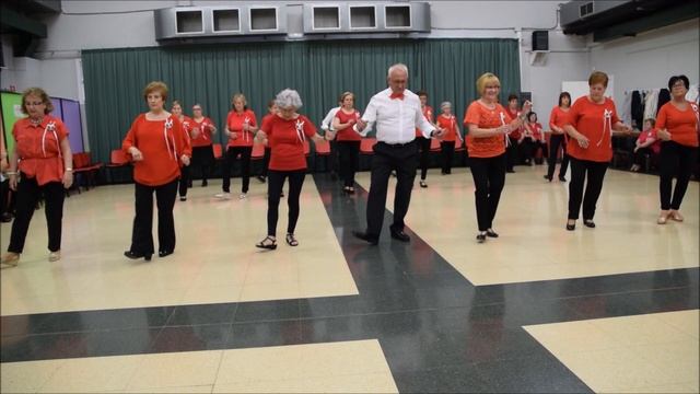 PULCINELLA (TARANTELLA) смотреть онлайн