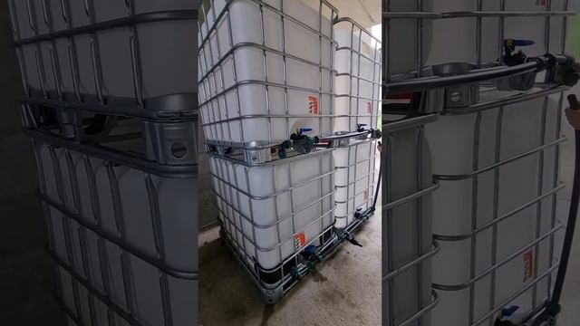 How to connect four [4] IBC containers (one on top of the other) together as a water storage tank. смотреть онлайн