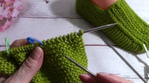 СЛЕДКИ СУПЕРСКИЕ! Без ШВА на 2-х  СПИЦАХ.( для начинающих)