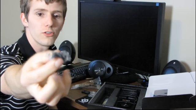 Zotac nVidia GeForce GTX 480 DX11 Extreme Graphics Card Unboxing & First Look Linus Tech Tips смотреть онлайн