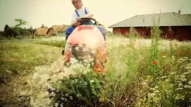 Мульчирование садовыми тракторами MasterYard серии CR и ST смотреть онлайн