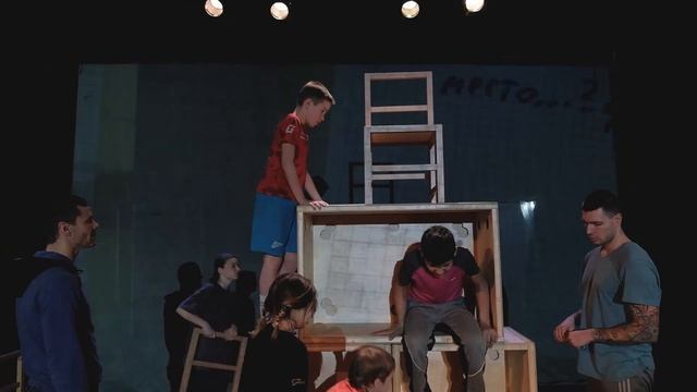 О том, как создавался в Упсала-Цирке спектакль о школе «45 минут» смотреть онлайн