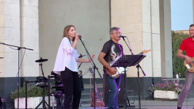 Wassabi Cover Band (live) - Горит моя душа (Дорофеева кавер) смотреть онлайн