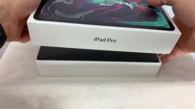 IPad Pro (2018) - Unboxing and First Impression of the IPad, Apple Pencil 2, Smart Keyboard Folio смотреть онлайн