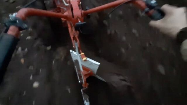 5 ноября 2020 г. Мотоблок Мтз 09н с оборотным конным плугом смотреть онлайн