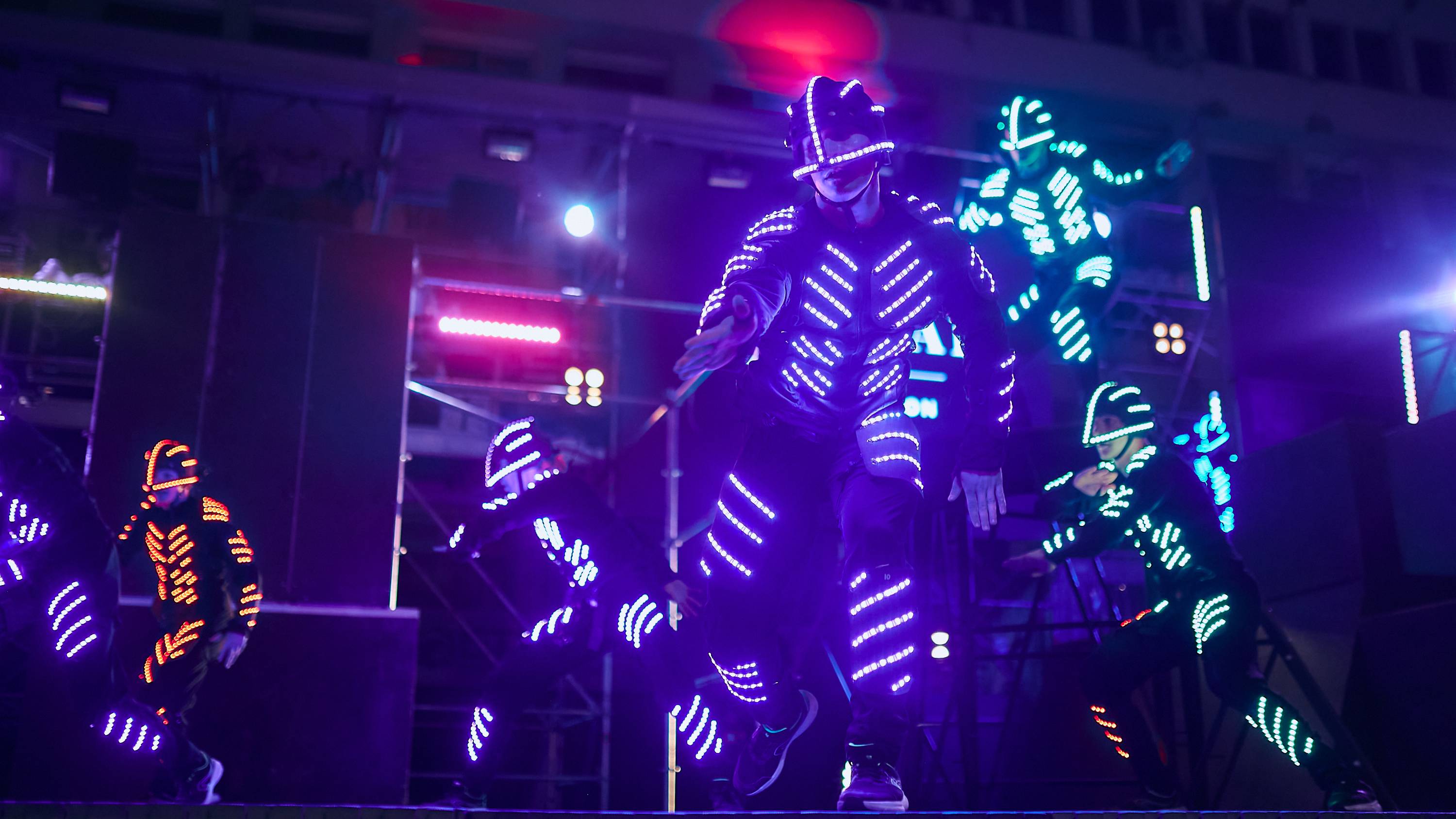 Digital Acrobatic Show 