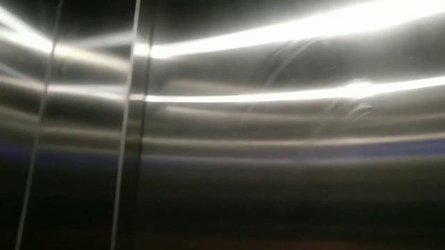 Лифт "Сити Лифт" подземный переход рядом с остановкой «Зельев Пер.» смотреть онлайн