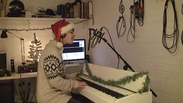 A White Christmas Cover (Bing Crosby, Michael Buble, Frank Sinatra, Elvis Presley) смотреть онлайн