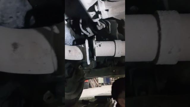 поджеро4 3.2 дизель мкпп. замена переднего кордана . смотреть онлайн