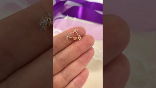 024775 Золотые пусеты Цветочки смотреть онлайн