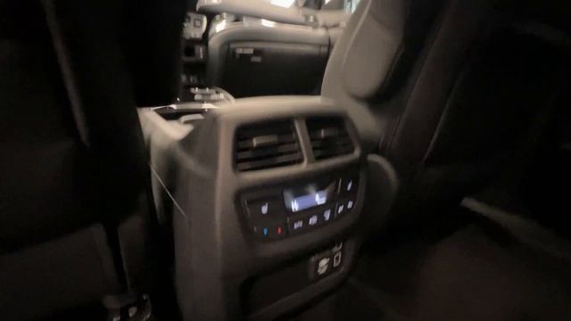 2022 Honda Passport Touring - Radiant Red Metallic II смотреть онлайн