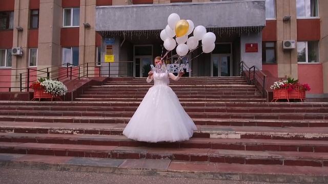 Первая годовщина свадьбы! смотреть онлайн