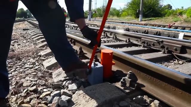 Принцип работы Домкрата путевого ДПГ 10/200 смотреть онлайн