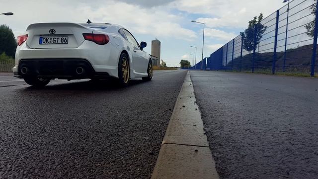 Toyota GT86 Lovely Boxer Sound смотреть онлайн