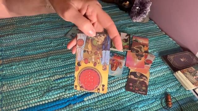 Is Harry dropping hints to lower the shock value of his fluidity? смотреть онлайн