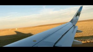 Захватывающий взлет самолета из аеропорта глазами пассажира. Satisfying Relaxing Video Full HD