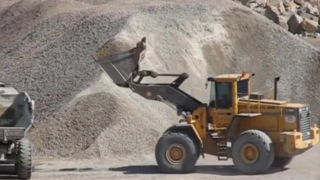 Volvo BM L180 & Volvo A20