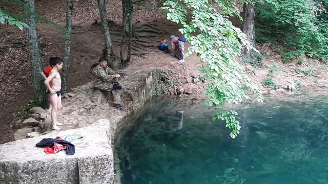 Юсуповское озеро под Ай-Петри смотреть онлайн