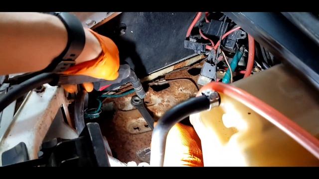 Ducato demontaż podstawy akumulatora смотреть онлайн