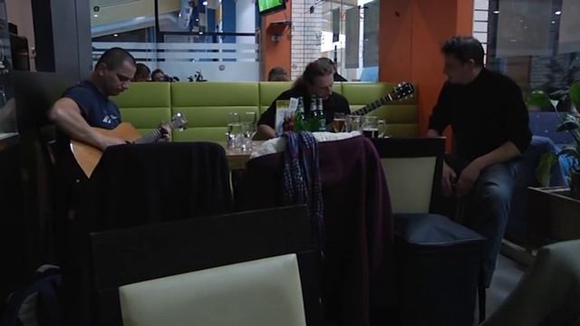 3=Pjančki - Banane (Turneja po Železnikih 20.12.2014) смотреть онлайн