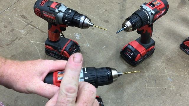 HOW TO CHANGE A DRILL BIT!!! смотреть онлайн