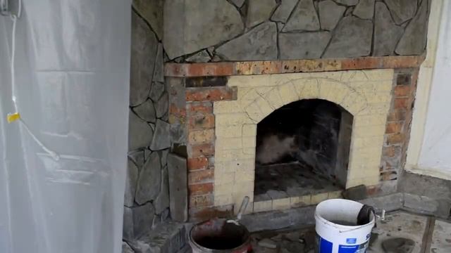 все тонкости облицовки камина диким камнем смотреть онлайн