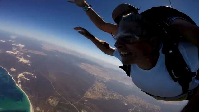 Peter Munroe - Tandem Skydiving Video - Skydive Jurien Bay смотреть онлайн