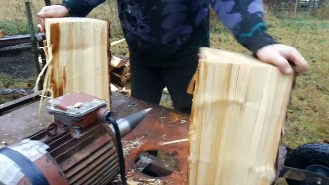 Винтовой дровокол Первое испытание смотреть онлайн