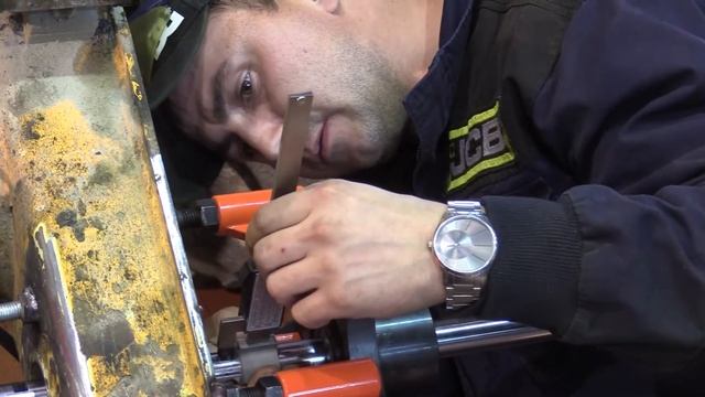 Механик 200 про - проводим обучение и ввод в эксплуатацию у официального дилера техники JCB. смотреть онлайн
