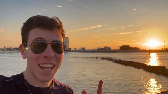 I Spent a Week in the World's Richest City | Dubai смотреть онлайн