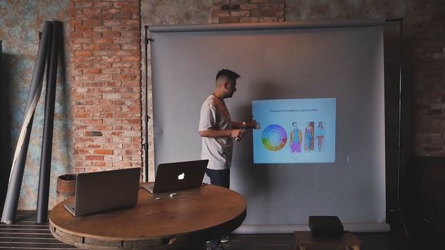 Самый полный курс по мобильной фотографии для бизнеса и блога - Стиль аккаунта Instagram смотреть онлайн