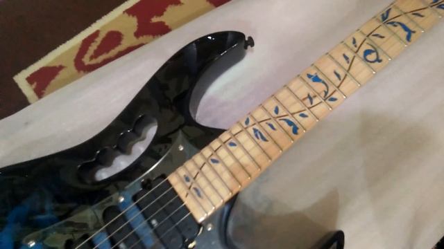 📢SOLD OUT🎸 DiJual/For sale gitar Ibanez Jem77P BFP #Anankguitar смотреть онлайн