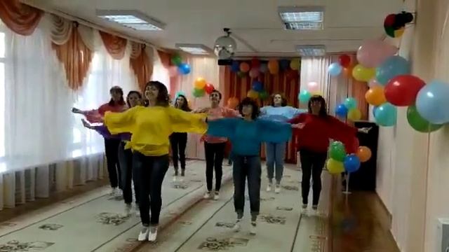 Студия эстрадного танца"Радость" Руководитель Елена Климачева смотреть онлайн